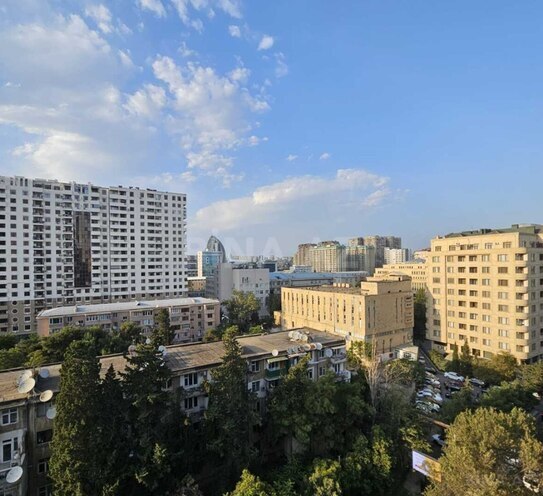 Satılır 2 otaqlı köhnə tikili 65 m², Şah İsmayıl Xətai m., photo 12 from 17