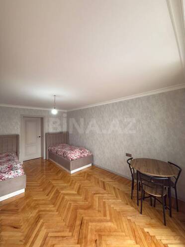 Satılır 3 otaqlı köhnə tikili 70 m², Elmlər Akademiyası m., photo 6 from 22