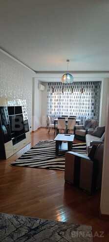 İcarəyə verilir 3 otaqlı yeni tikili 200 m², 28 May m., photo 3 from 18