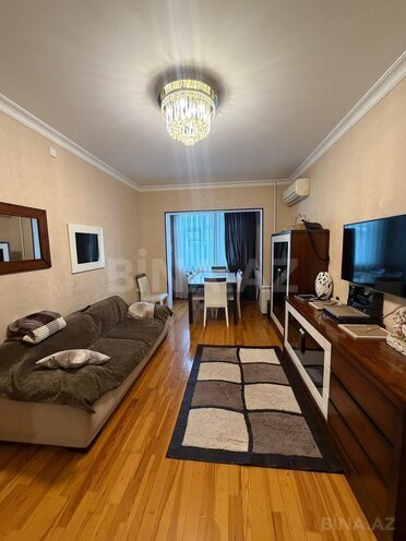 Satılır 3 otaqlı köhnə tikili 90 m², Memar Əcəmi m., photo 1 from 15