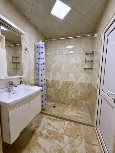 Сдаётся 3-комн. вторичка 101 м², м. 28 мая, photo 16 from 17