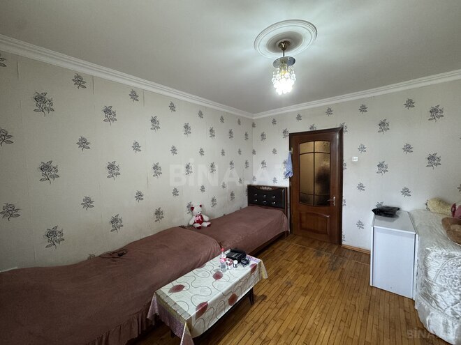 Satılır 2 otaqlı köhnə tikili 55 m², Xalqlar Dostluğu m., photo 8 from 21