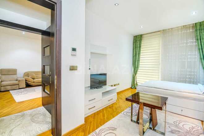 Сдаётся 3-комн. новостройка 125 м², Насиминский  р., photo 19 from 32