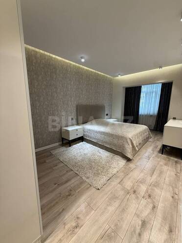 Продается 4-комн. вторичка 100 м², м. Ази Асланов, photo 6 from 18