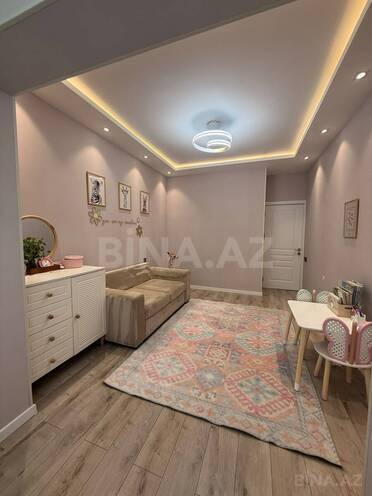 Продается 4-комн. вторичка 100 м², м. Ази Асланов, photo 5 from 18