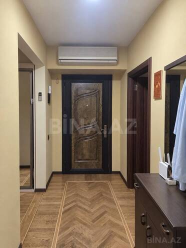 Продаётся 3-комн. вторичка 85 м², м. Элмляр Академиясы, photo 1 from 9