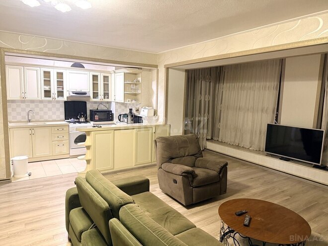 Сдаётся 2-комн. новостройка 82 м², м. Ичеришехер, photo 6 from 17