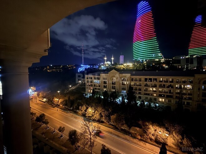 Сдаётся 2-комн. новостройка 82 м², м. Ичеришехер, photo 3 from 17