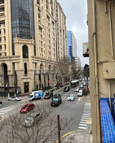 Сдается 3-комн. новостройка 135 м², м. Низами, photo 27 from 29