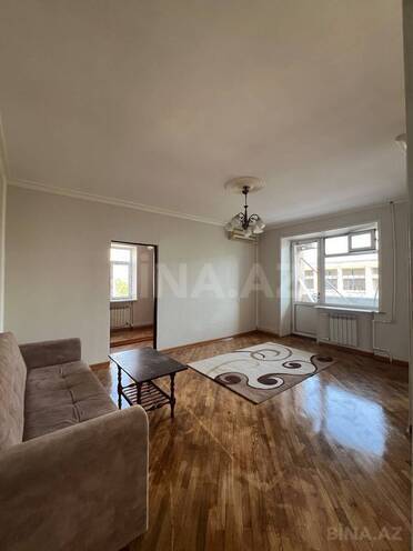 Продается 2-комн. вторичка 55 м², м. Элмляр Академиясы, photo 3 from 14