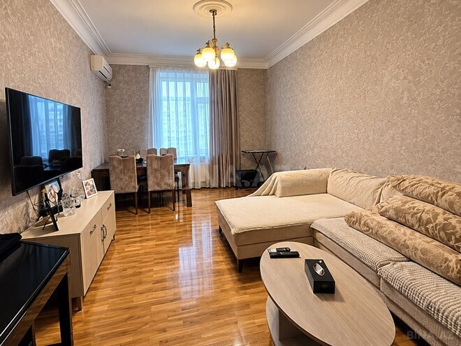 Satılır 3 otaqlı köhnə tikili 80 m², Sahil m., photo 4 from 14