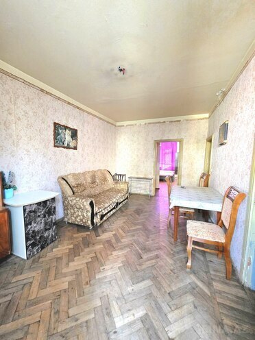 Satılır 2 otaqlı köhnə tikili 55 m², Memar Əcəmi m., photo 3 from 11