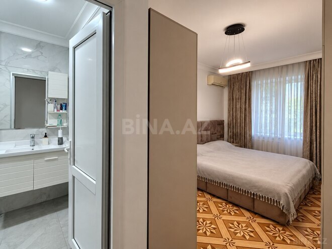Satılır 4 otaqlı köhnə tikili 110 m², Azadlıq Prospekti m., photo 11 from 32