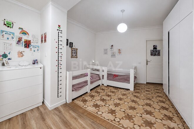 Satılır 4 otaqlı köhnə tikili 110 m², Azadlıq Prospekti m., photo 20 from 32