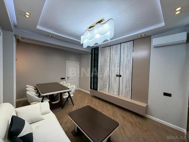 Продается 3-комн. новостройка 90 м², м. Ази Асланов, photo 1 from 32