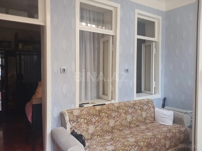 Продается 1-комн. вторичка 30.5 м², м. Низами, photo 5 from 8