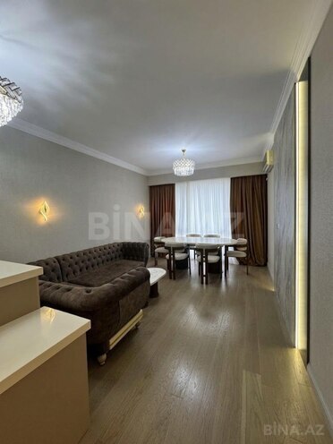 Сдается 3-комн. новостройка 75 м², м. Нариман Нариманов, photo 1 from 9