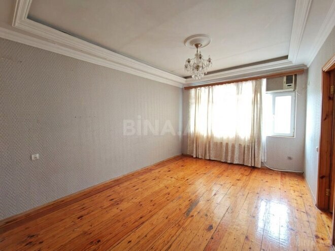Satılır 4 otaqlı köhnə tikili 120 m², Gənclik m., photo 1 from 19