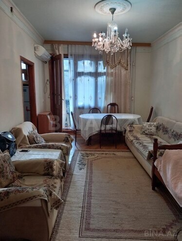 Сдаётся 2-комн. вторичка 55 м², м. Гянджлик, photo 1 from 8