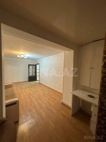 Продается 2-комн. вторичка 45 м², м. Иншаатчылар, photo 4 from 10