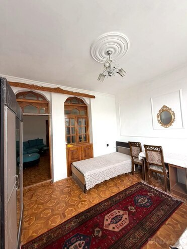Сдаётся 3-комн. вторичка 80 м², м. Элмляр Академиясы, photo 3 from 13