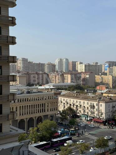 Продаётся 4-комн. новостройка 207 м², м. Элмляр Академиясы, photo 23 from 32