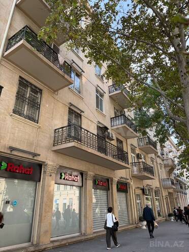 İcarəyə verilir 4 otaqlı köhnə tikili 100 m², İçəri Şəhər m., photo 1 from 28