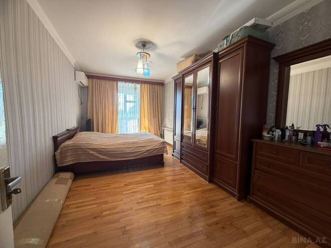Продаётся 3-комн. вторичка 65 м², м. Ази Асланов, photo 6 from 18