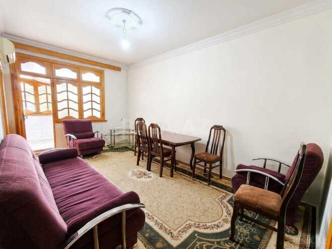Satılır 3 otaqlı köhnə tikili 60 m², Memar Əcəmi m., photo 1 from 11