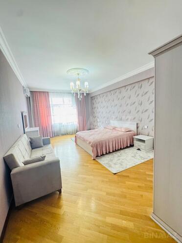 İcarəyə verilir 3 otaqlı yeni tikili 135 m², Səbail r., photo 11 from 18