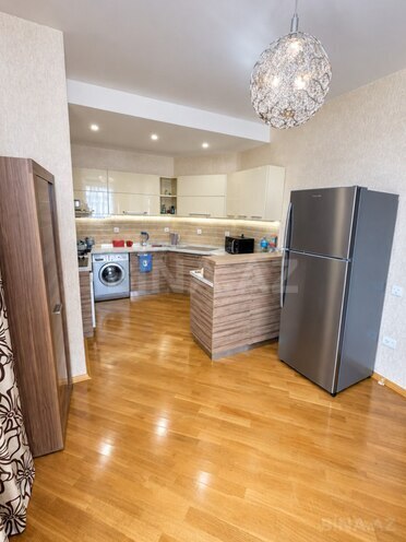 Сдаётся 3-комн. новостройка 110 м², м. 8 ноября, photo 5 from 12