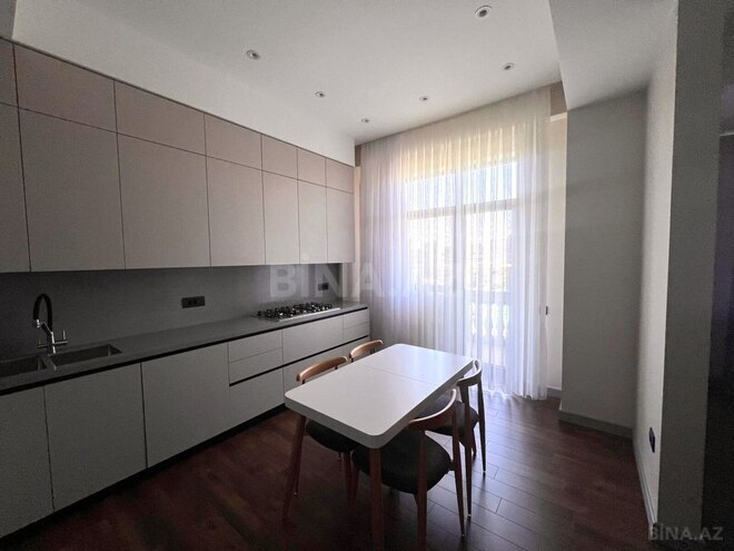 Сдаётся 2-комн. новостройка 101 м², м. Элмляр Академиясы, photo 9 from 19