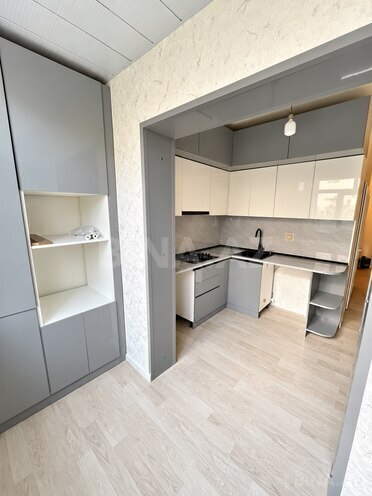 Satılır 2 otaqlı köhnə tikili 70 m², Xalqlar Dostluğu m., photo 7 from 10