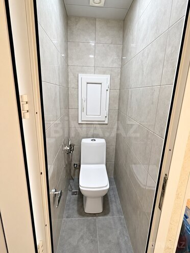 Satılır 2 otaqlı köhnə tikili 70 m², Xalqlar Dostluğu m., photo 8 from 10
