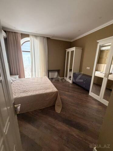 Сдаётся 4-комн. новостройка 345 м², Насиминский  р., photo 8 from 24