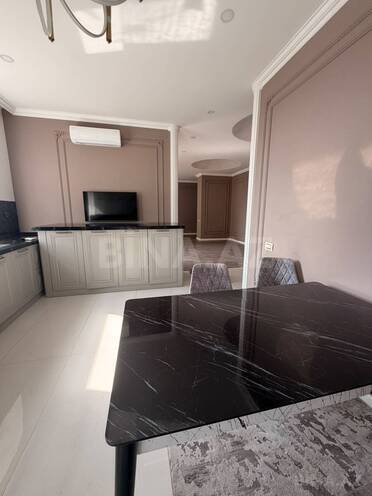 Сдаётся 4-комн. новостройка 345 м², Насиминский  р., photo 5 from 24