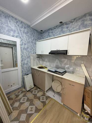 Satılır 3 otaqlı köhnə tikili 50 m², Qara Qarayev m., photo 7 from 11