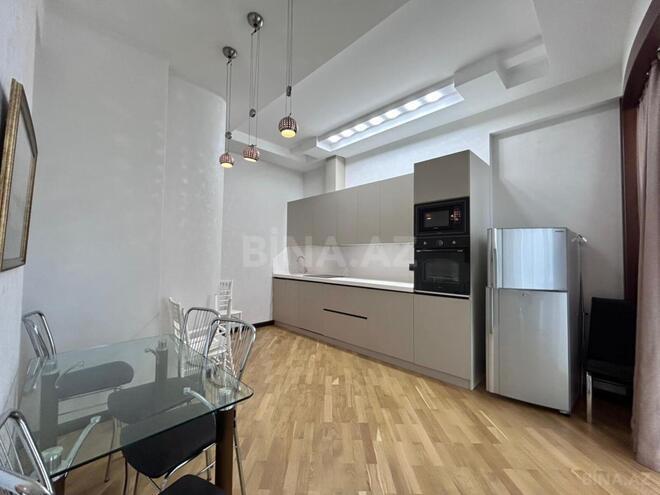 İcarəyə verilir 3 otaqlı yeni tikili 140 m², 28 May m., photo 9 from 18