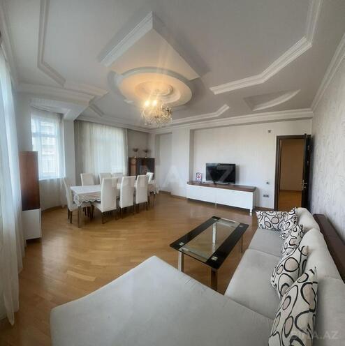 Продается 4-комн. новостройка 161 м², м. Нариман Нариманов, photo 1 from 19