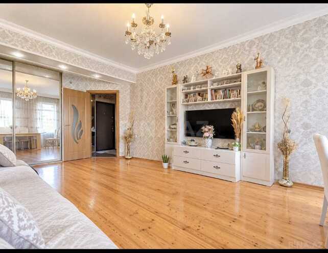 Satılır 2 otaqlı yeni tikili 65 m², Massiv D q., photo 1 from 8