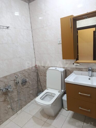 Сдаётся 3-комн. новостройка 130 м², м. Ази Асланов, photo 11 from 12