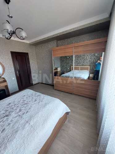 Satılır 4 otaqlı köhnə tikili 120 m², Xalqlar Dostluğu m., photo 9 from 25