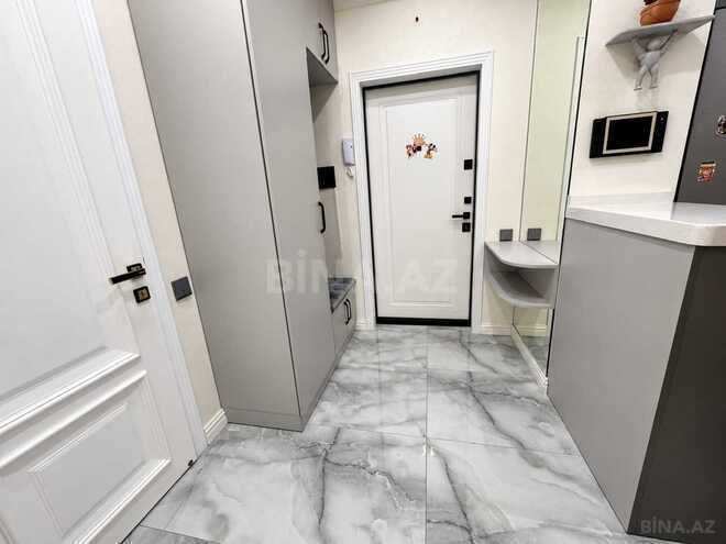 Продаётся 2-комн. новостройка 60 м², м. Кара Караев, photo 1 from 12