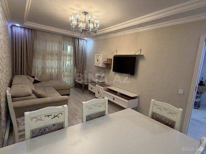 Сдаётся 3-комн. вторичка 75 м², м. Нефтчиляр, photo 8 from 11