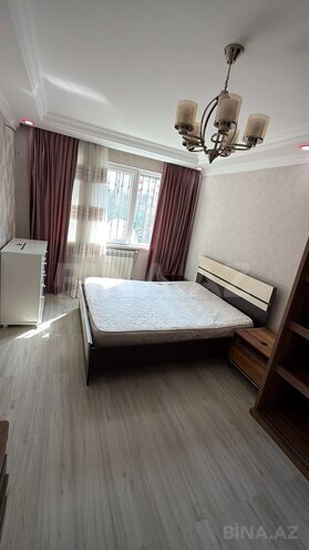 Сдаётся 3-комн. вторичка 75 м², м. Нефтчиляр, photo 3 from 11