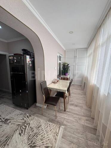 Satılır 4 otaqlı köhnə tikili 110 m², İnşaatçılar m., photo 13 from 32