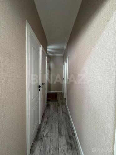Satılır 4 otaqlı köhnə tikili 110 m², İnşaatçılar m., photo 20 from 32