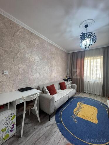 Satılır 4 otaqlı köhnə tikili 110 m², İnşaatçılar m., photo 9 from 32