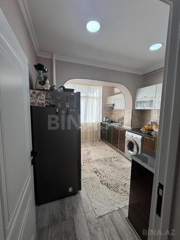 Satılır 4 otaqlı köhnə tikili 110 m², İnşaatçılar m., photo 16 from 32