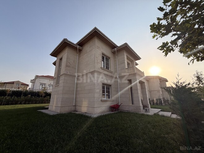 Продаётся 4-комн. дом/дача 220 м², пос. Нардаран, photo 1 from 12